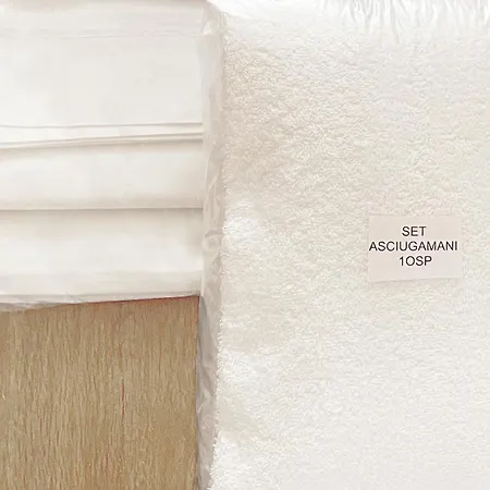 公寓 Ambra By Ermosa - Con Giardino E Sdraio - A 300 M Dal Mare *