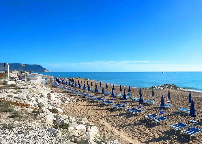 Ambra By Ermosa - Con Giardino E Sdraio - A 300 M Dal Mare Διαμέρισμα Porto Recanati